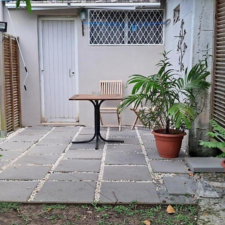 Agreable F2, Jardin, Garage, Fibre, Clim Ch Apartment Fort-de-France Bagian luar foto