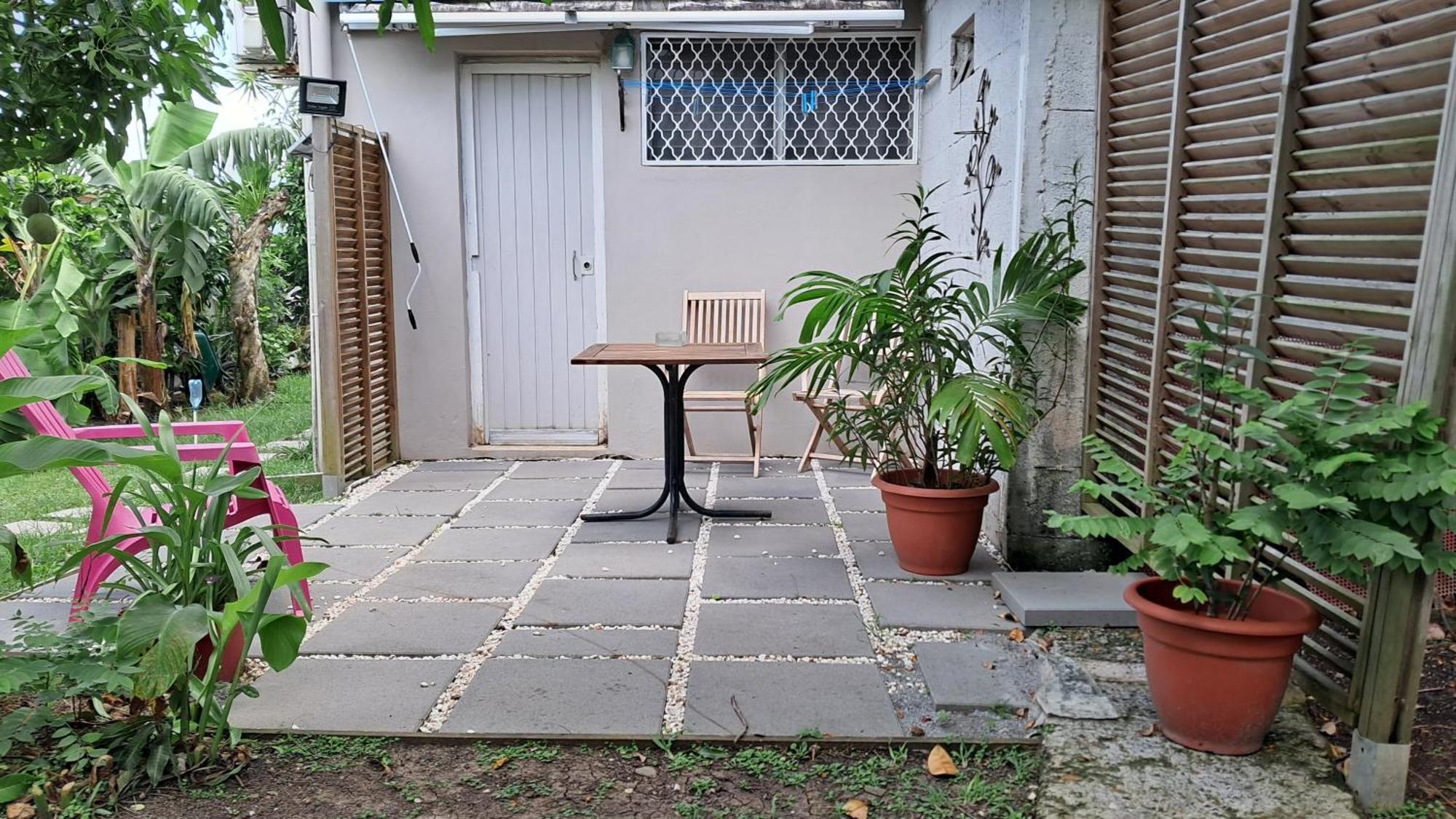 Agreable F2, Jardin, Garage, Fibre, Clim Ch Apartment Fort-de-France Bagian luar foto